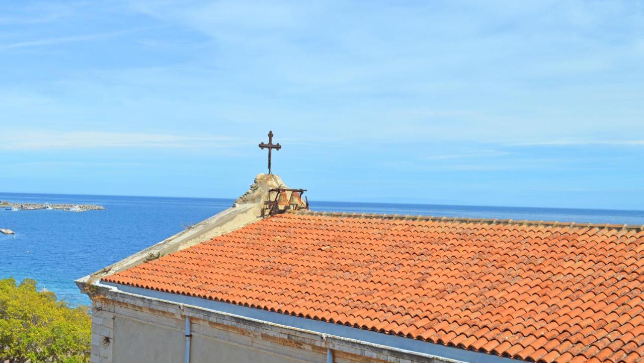 Hotel Medici Μιλάτσο Εξωτερικό φωτογραφία